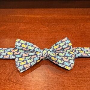 Vineyard Vines Blue and Multicolor Whale Kids Bow Tie